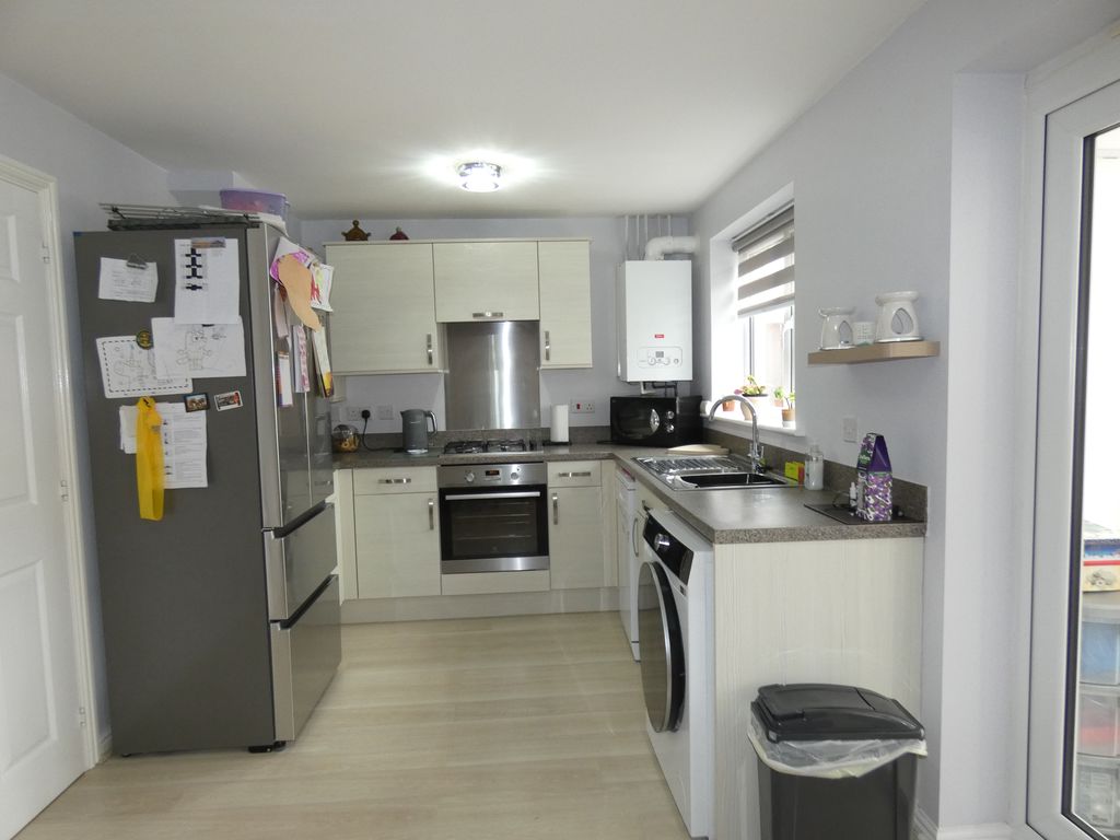 Kitchen/Diner- click for photo gallery